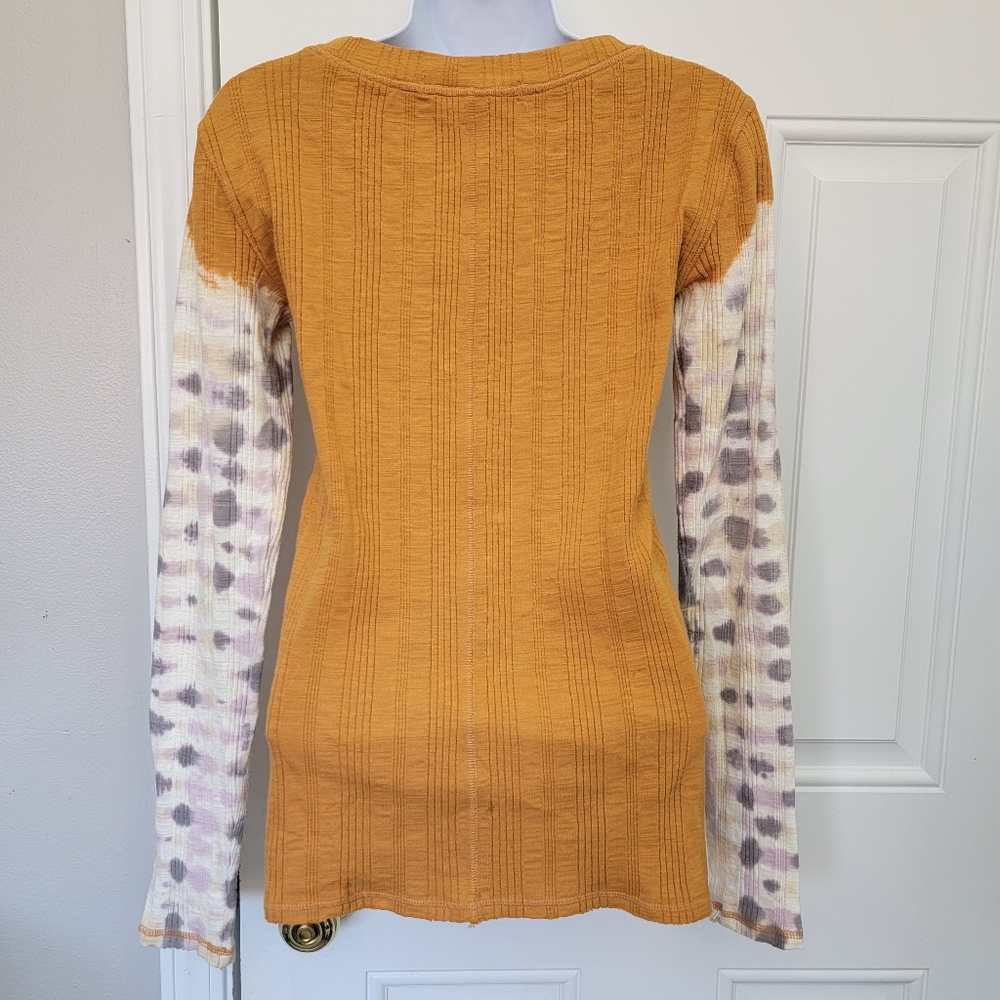 Free People We The Free Big Sur Long Sleeve T Shirt Gold Ribbed Knit Small - Picture 6 of 11